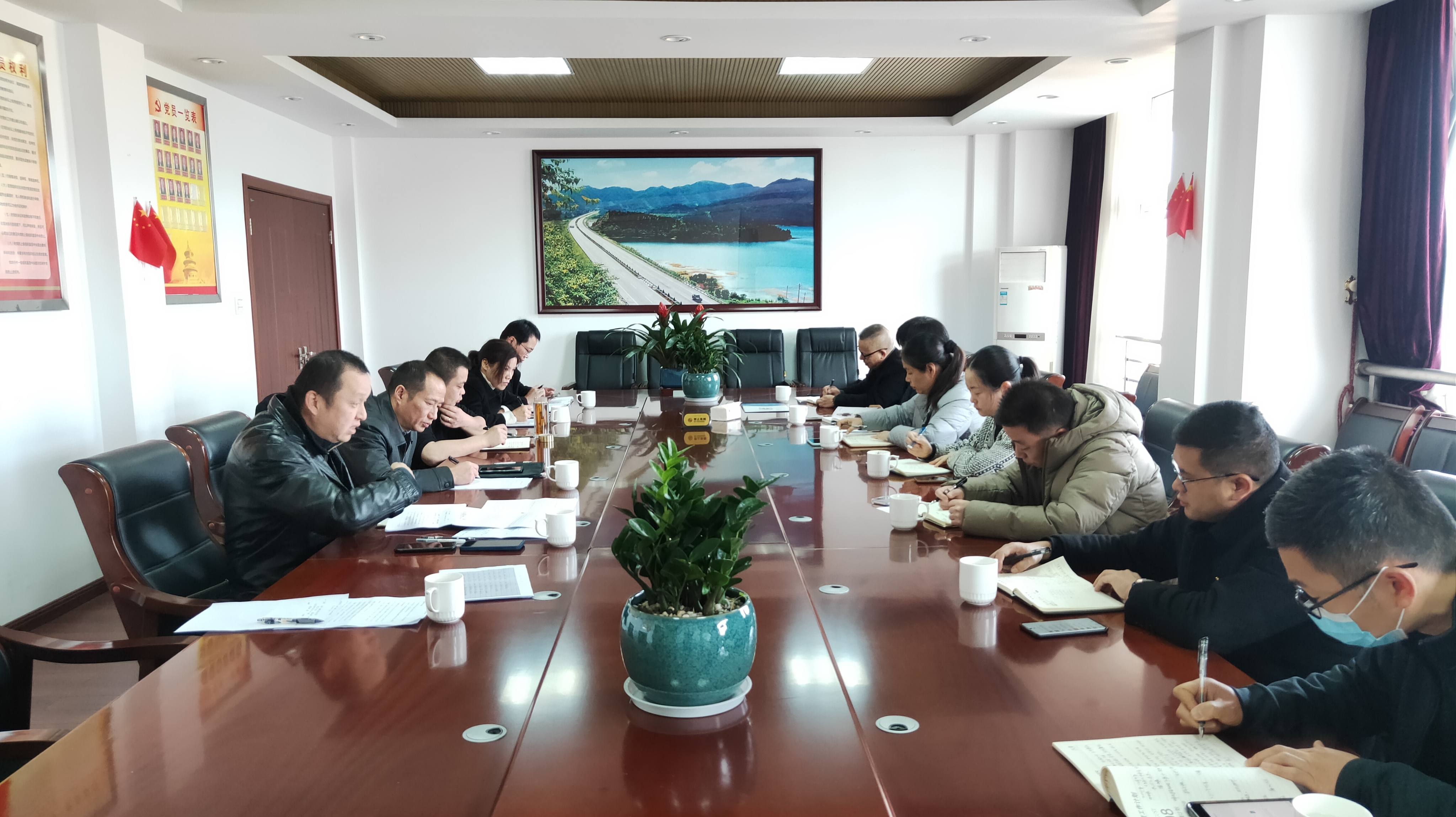 1640071447401780.jpg 20211217年度工作總結(jié)會(huì)現(xiàn)場(葉茂攝).jpg