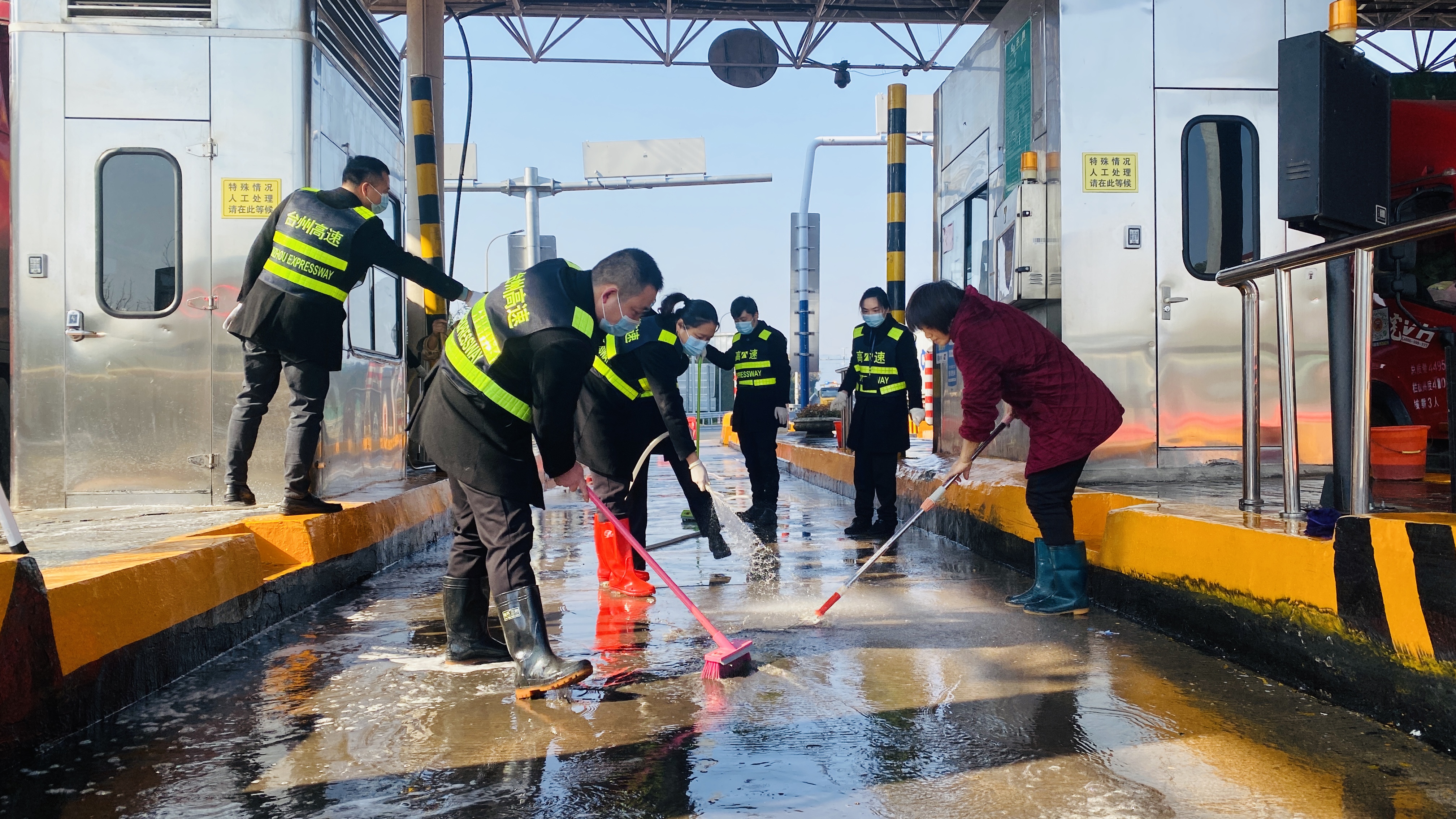 1640937579132559.jpg 8799b44b31446bacd8329c771f3f2d9.jpg