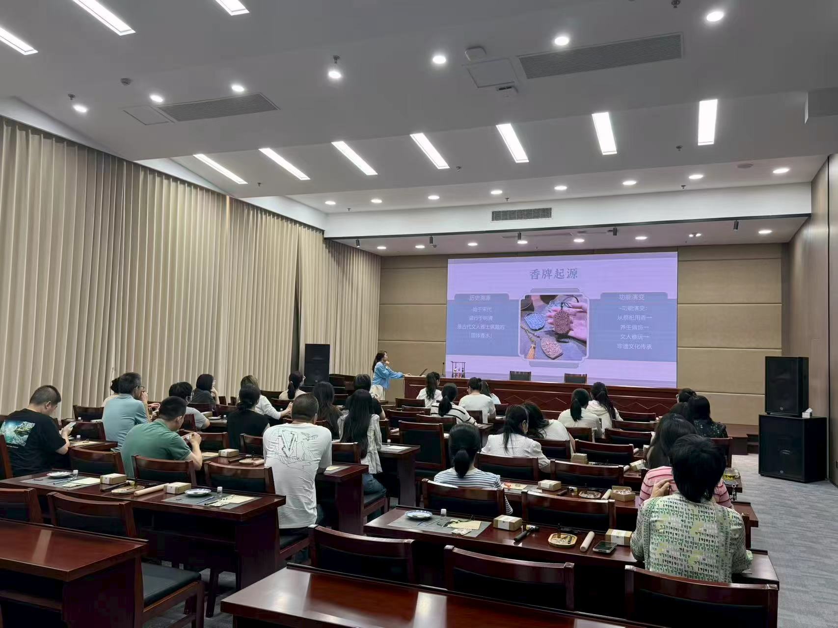 1756372617858608.jpg 0ea78fa9a83016034ca437012b8e544c.jpg